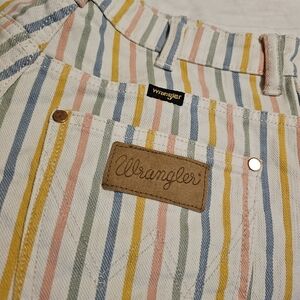 Striped wrangler shorts